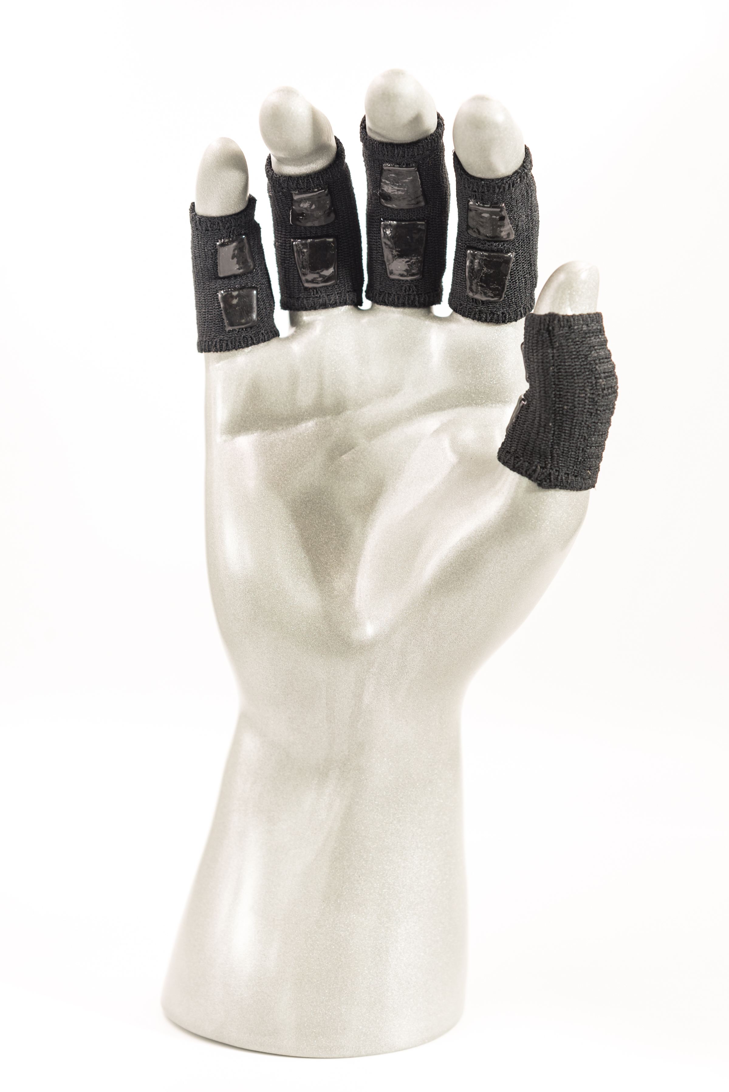 Advanced Performance Finger Protection thumbnail 3